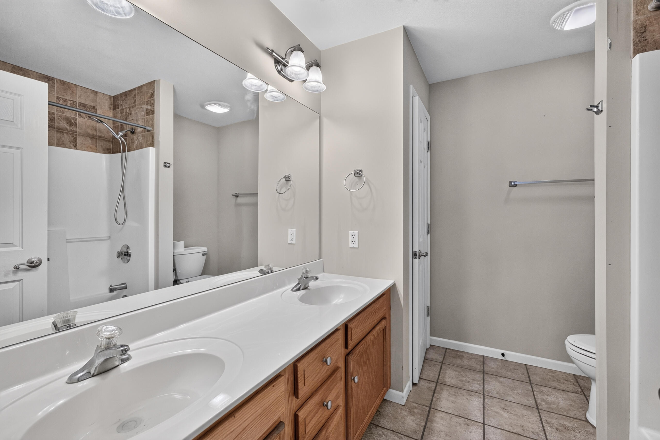 2805 Jonquil Pl Property Photo 21