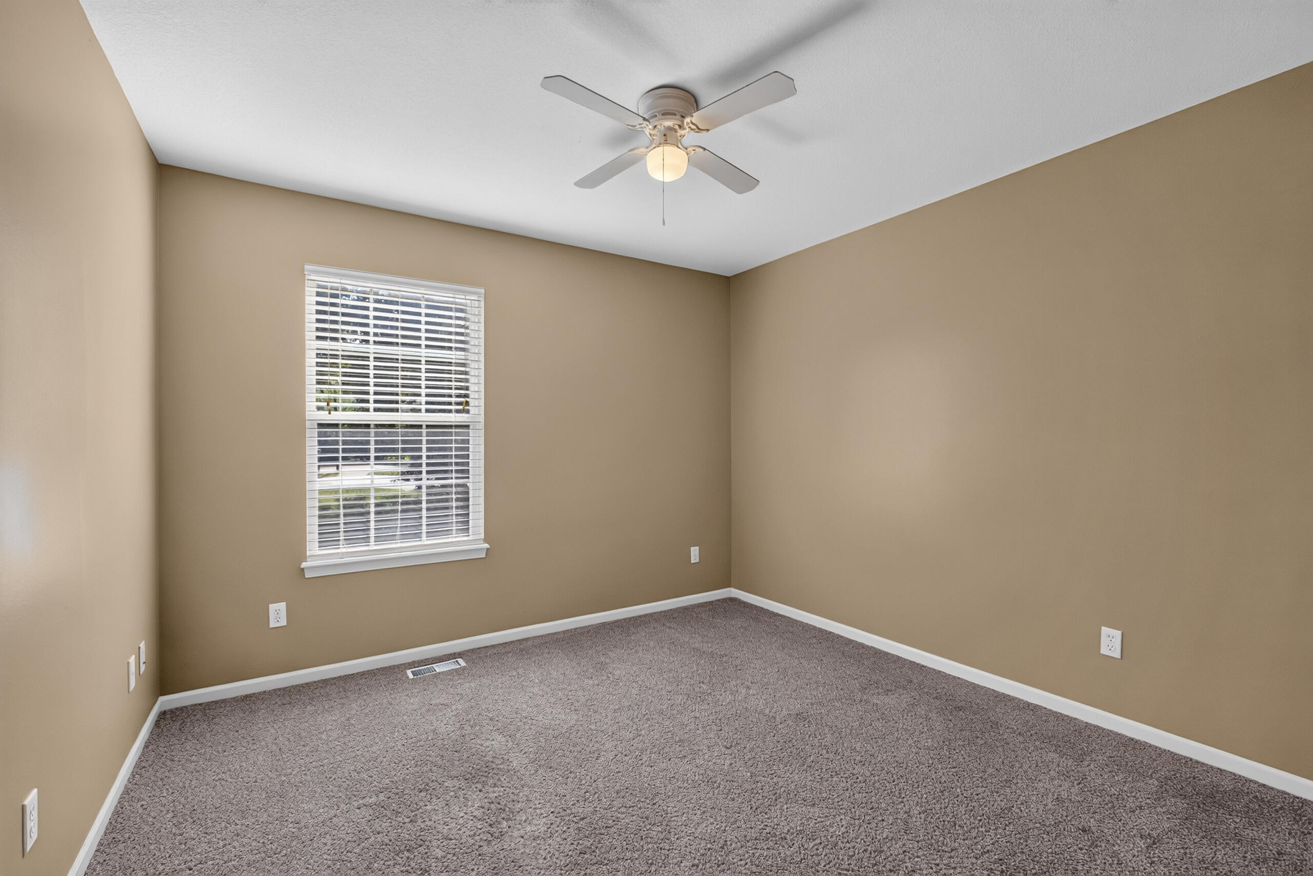 2805 Jonquil Pl Property Photo 23