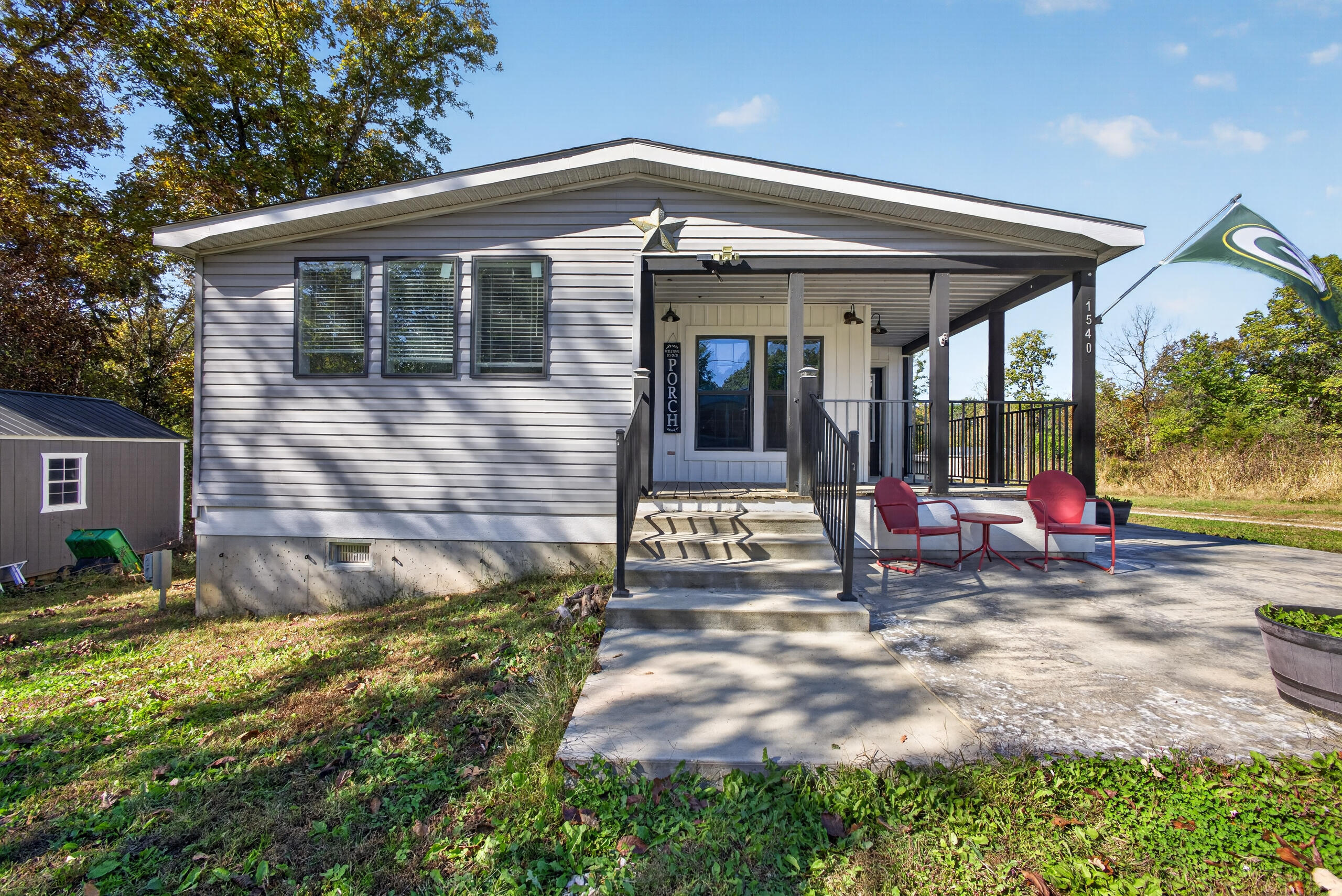 1540 Jo Ln Property Photo 1