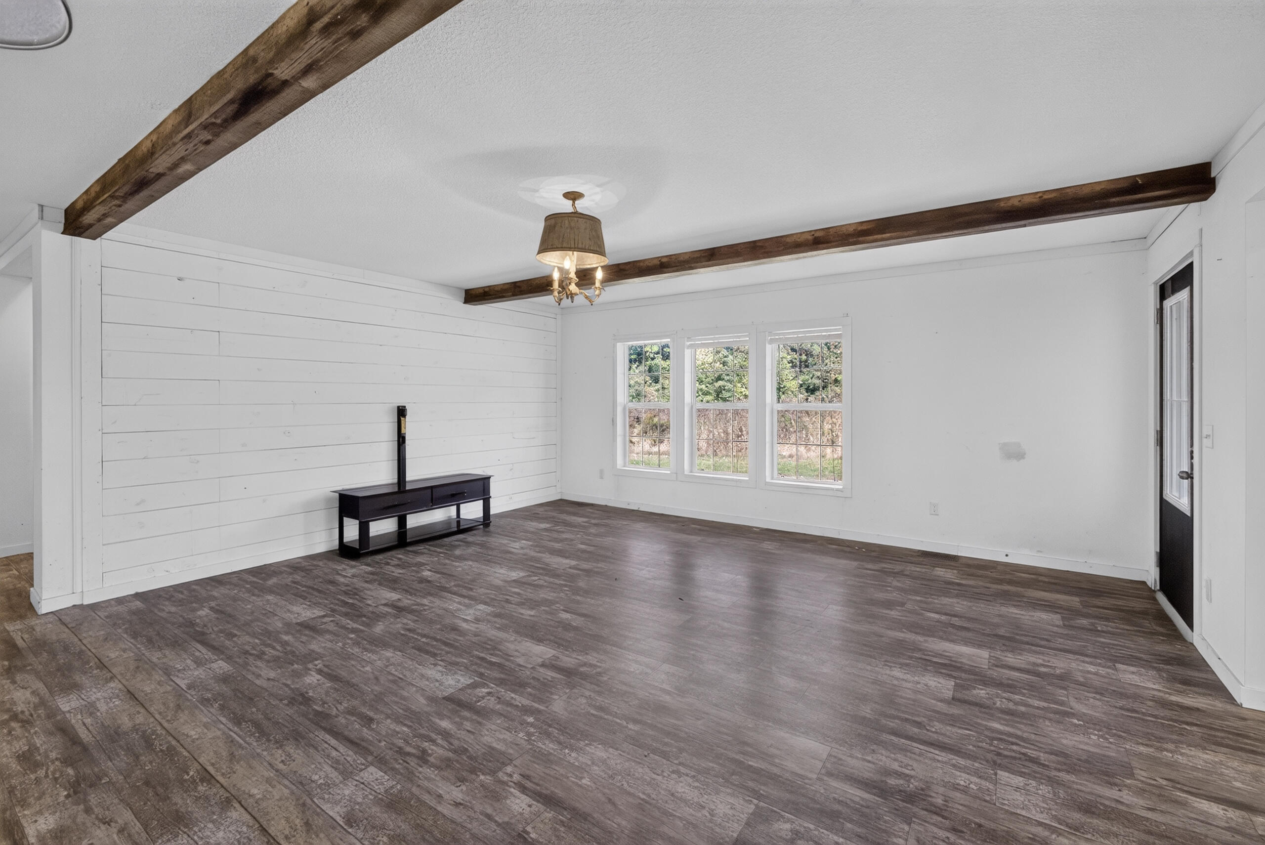 1540 Jo Ln Property Photo 13