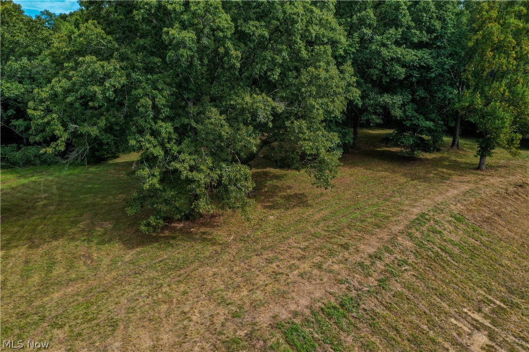 North Pointe Drive Property Photo 5