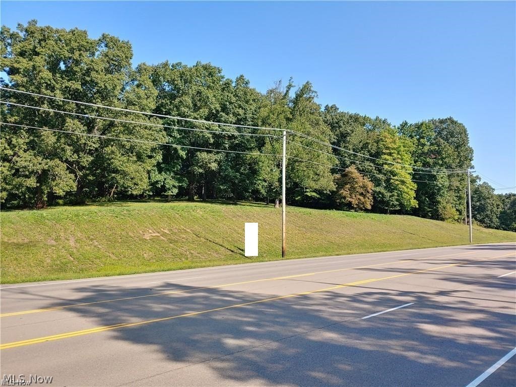North Pointe Drive Property Photo 22