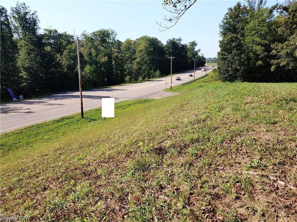 North Pointe Drive Property Photo 23
