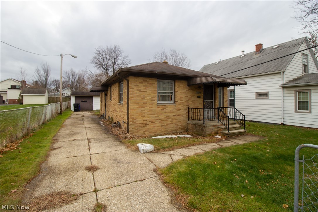 12015 Triskett Rd Property Photo 1