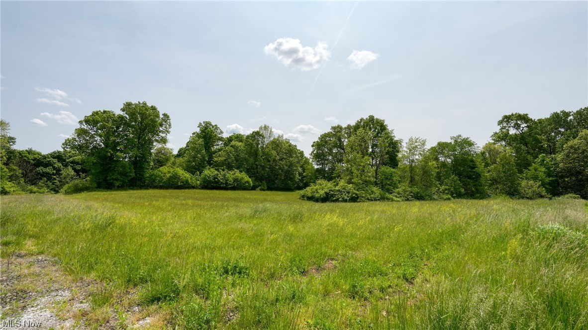 63660 Wintergreen Road Property Photo 4