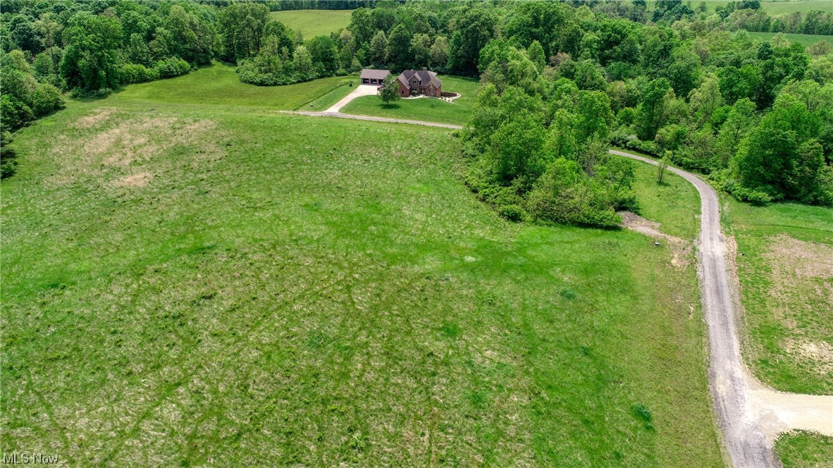 63680 Wintergreen Road Property Photo 10