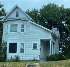 1811 3rd St Southeast Property Photo 1