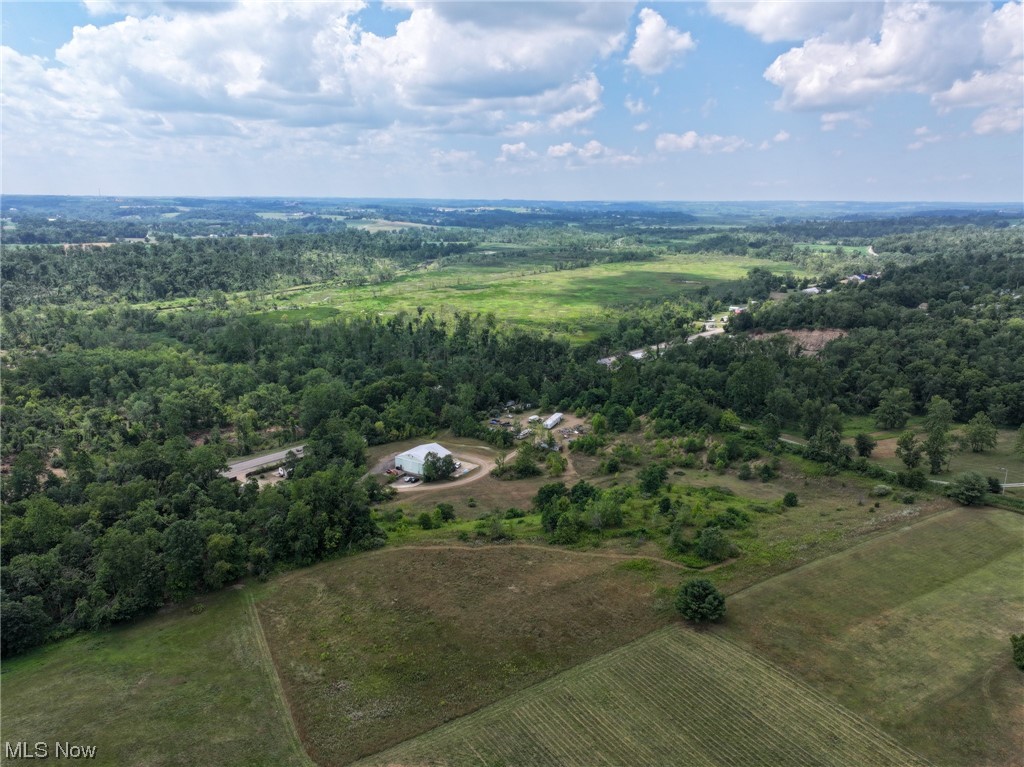8740 State Route 83 Property Photo 11