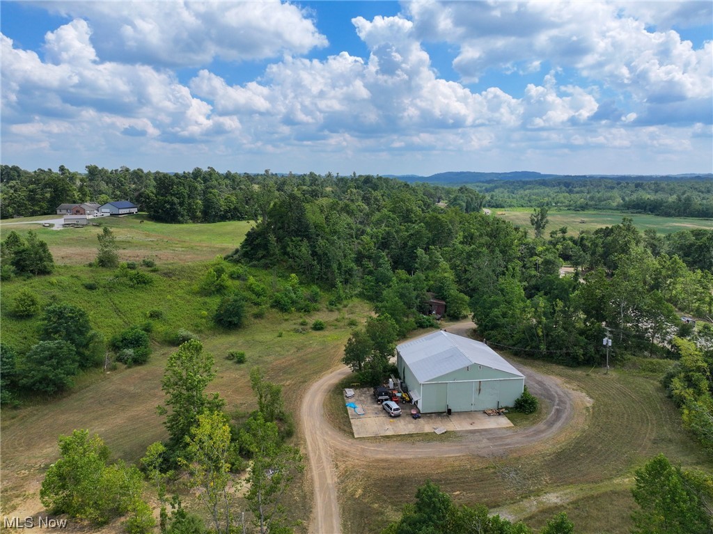 8740 State Route 83 Property Photo 17