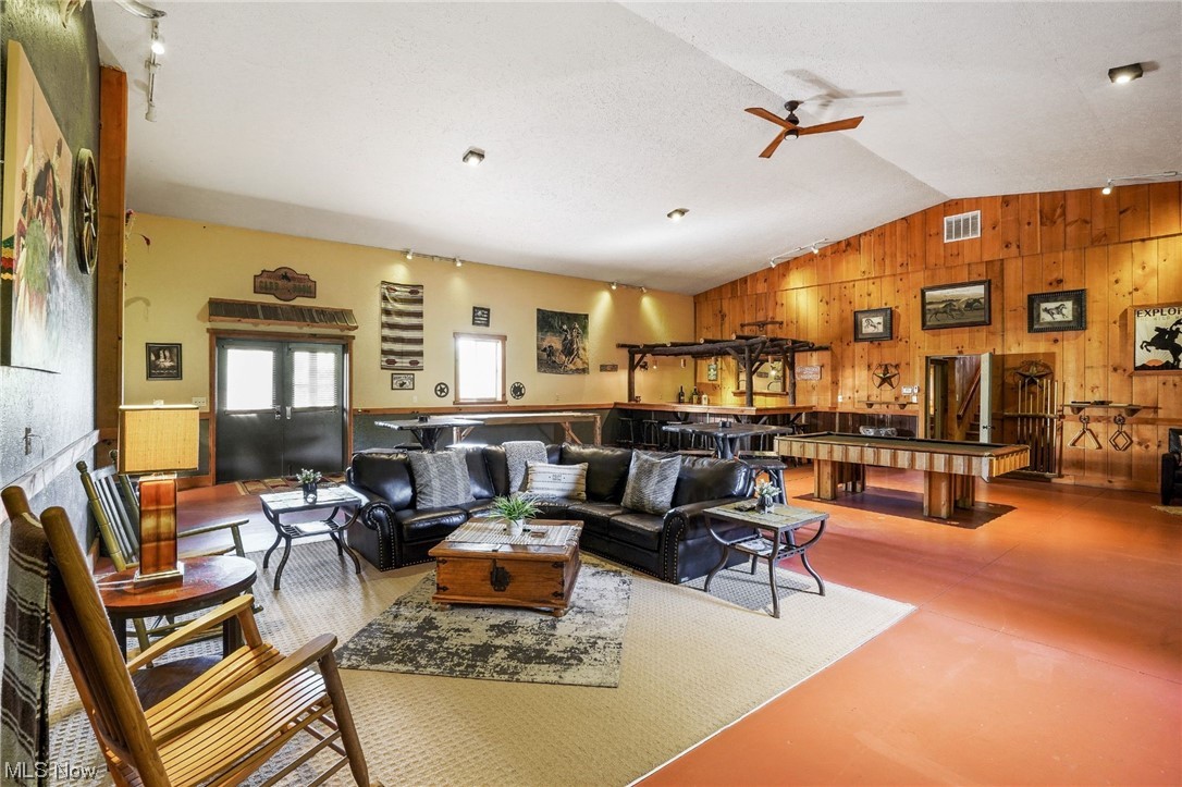 3324 Mckee Rd Property Photo 12