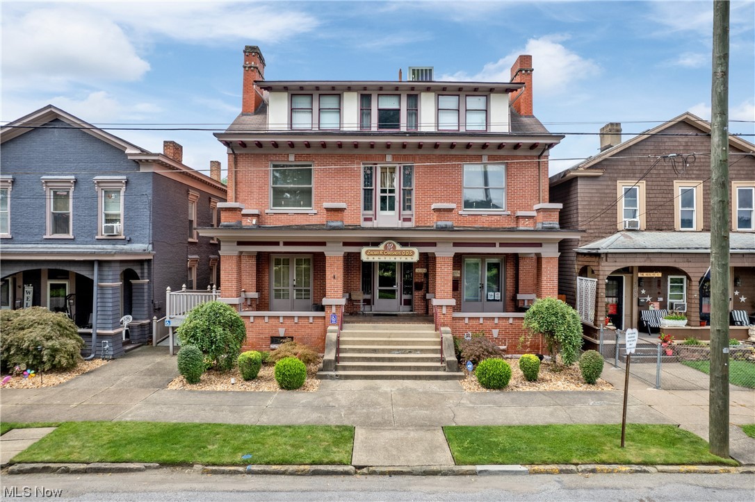 3635 Belmont Street Property Photo