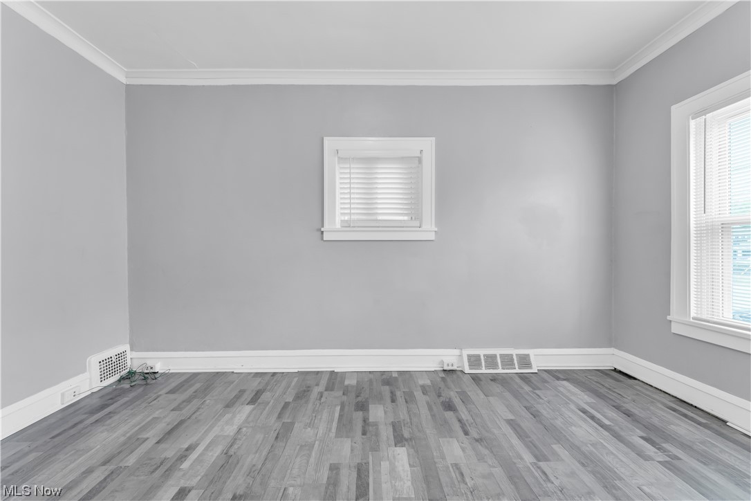 13389 Madison Ave Property Photo 5