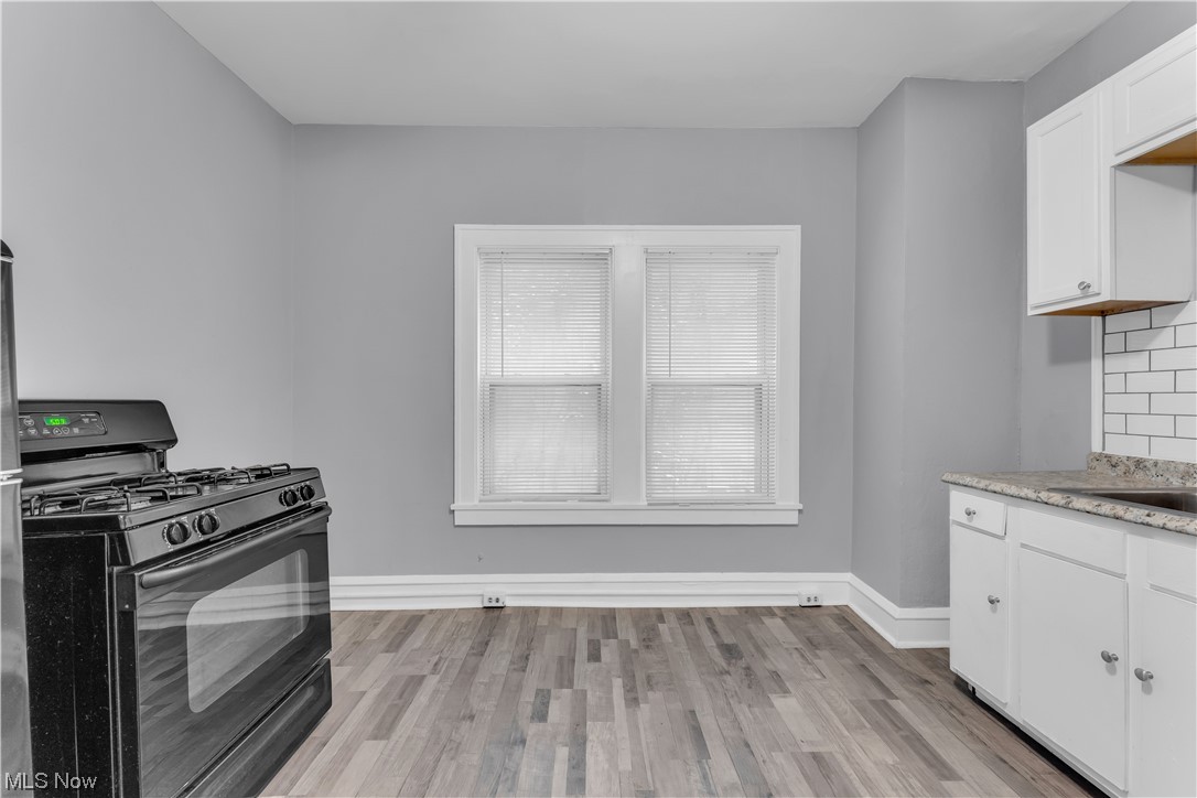 13389 Madison Ave Property Photo 9