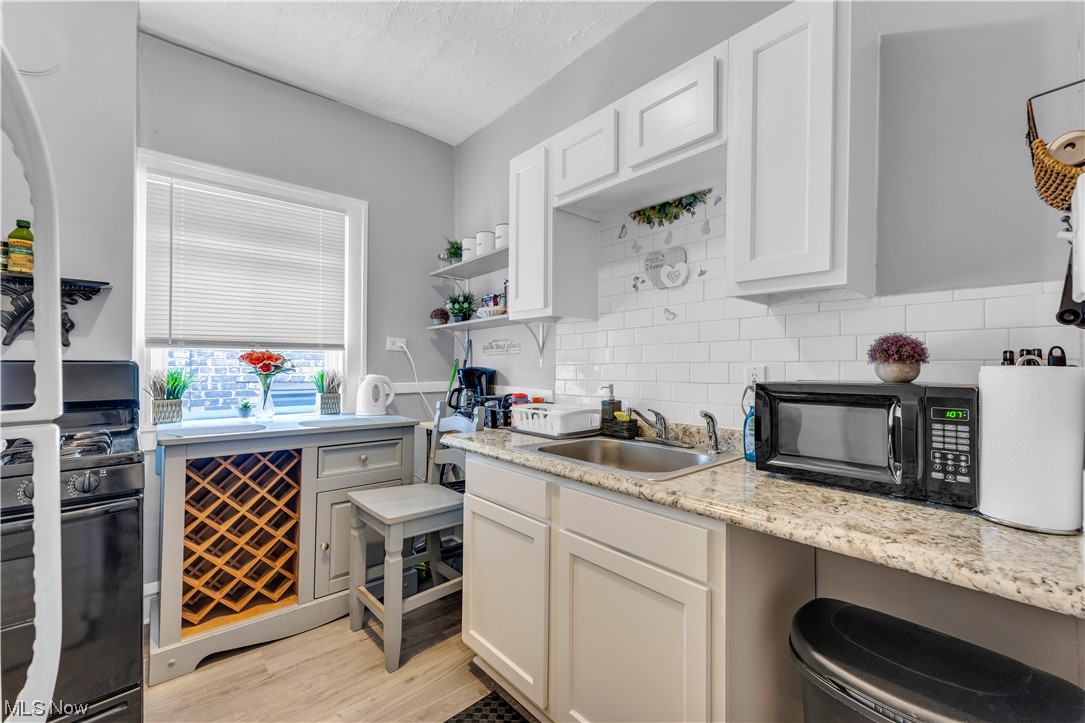 13389 Madison Ave Property Photo 12