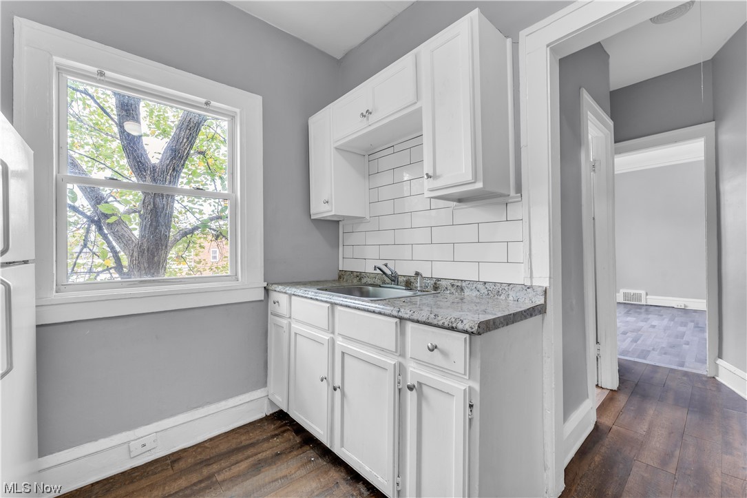 13389 Madison Ave Property Photo 21