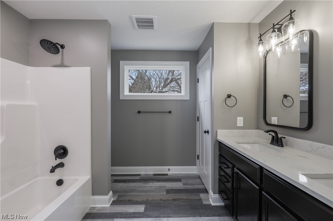 10527 Mogadore Avenue Nw Property Photo 15