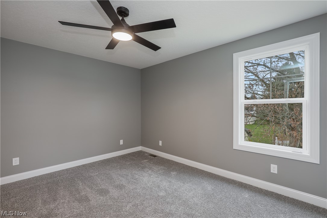 10527 Mogadore Avenue Nw Property Photo 19