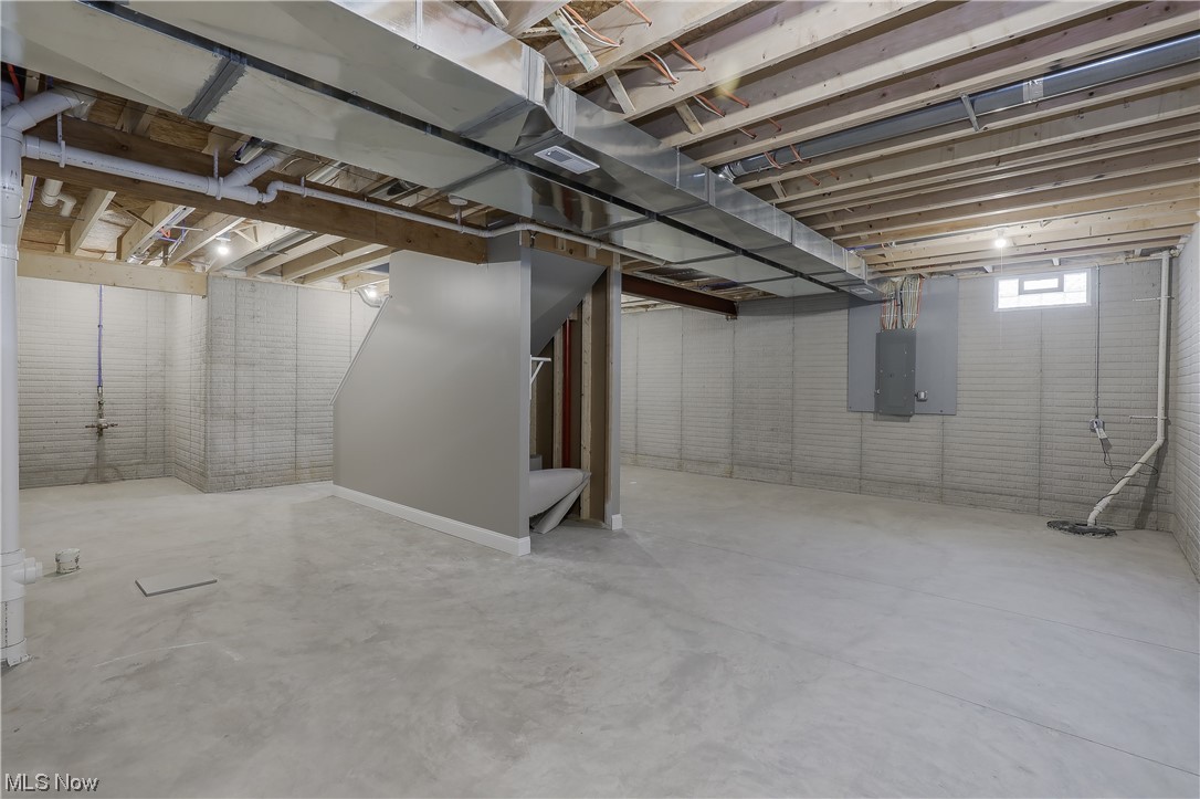 10527 Mogadore Avenue Nw Property Photo 21