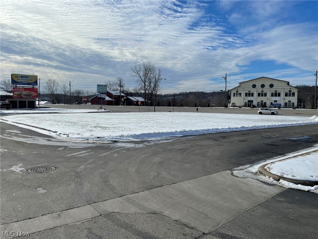 1900 Grand Central Avenue Property Photo 3