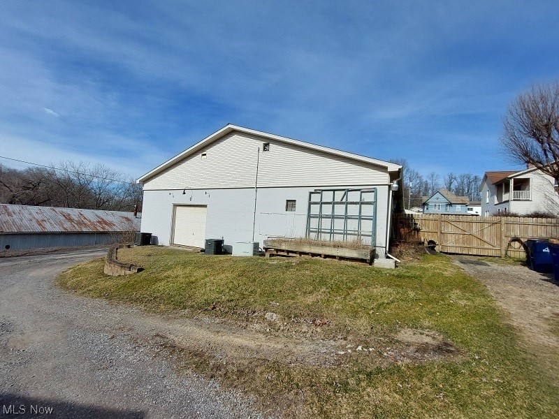 8306 State Route 43 Property Photo 4