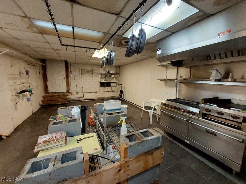8306 State Route 43 Property Photo 14