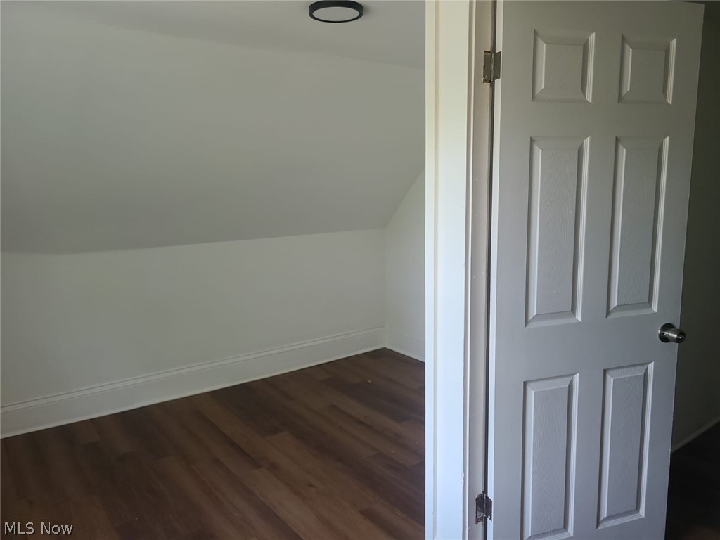 10124 Ostend Avenue Property Photo 11
