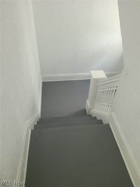 10124 Ostend Avenue Property Photo 17