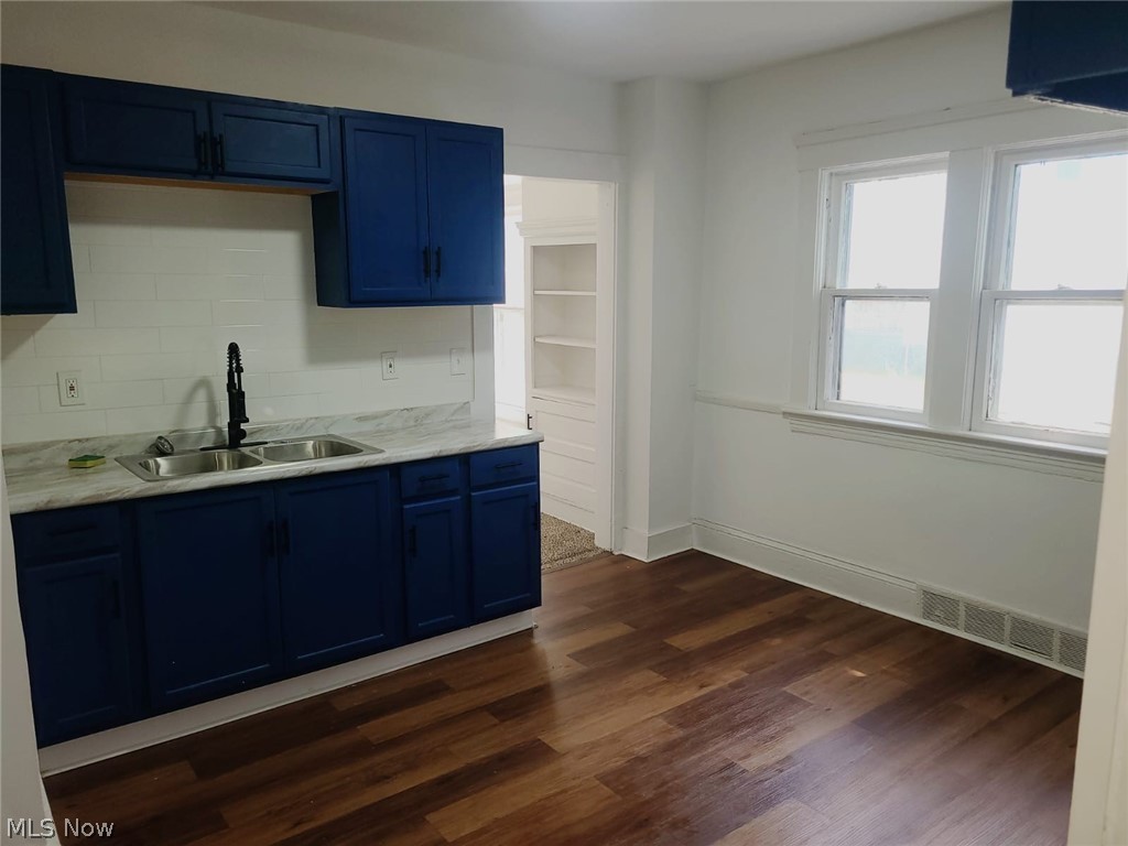 10124 Ostend Avenue Property Photo 21
