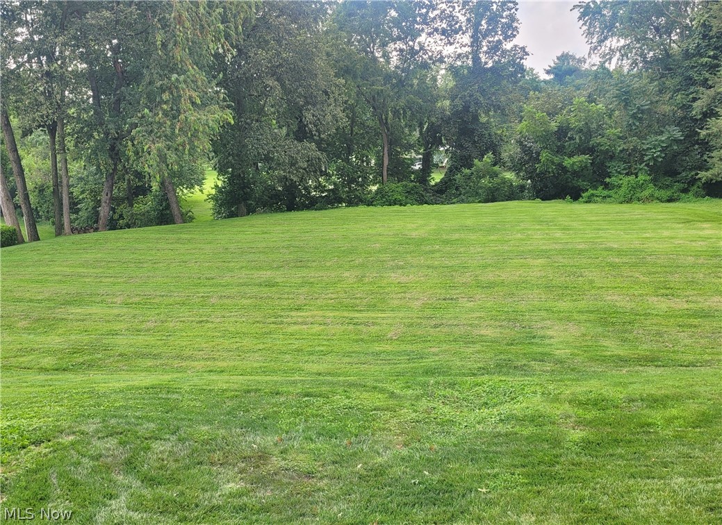 405 47th Place Property Photo 1
