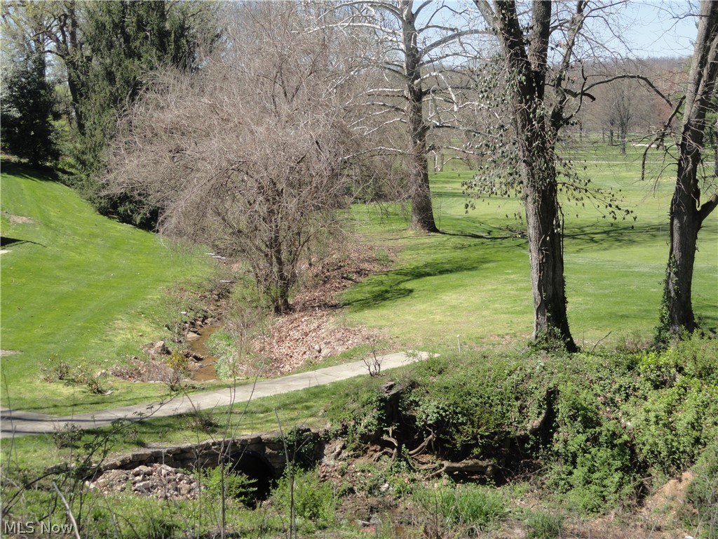405 47th Place Property Photo 6