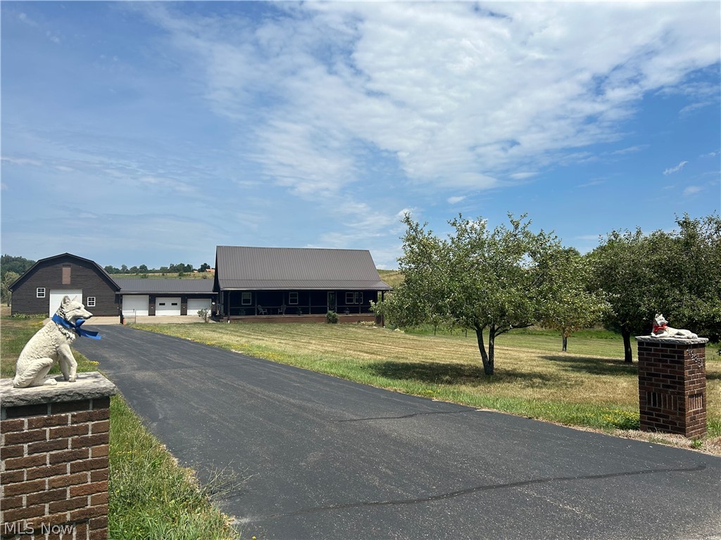 49851 White Feather Lane Property Photo 1