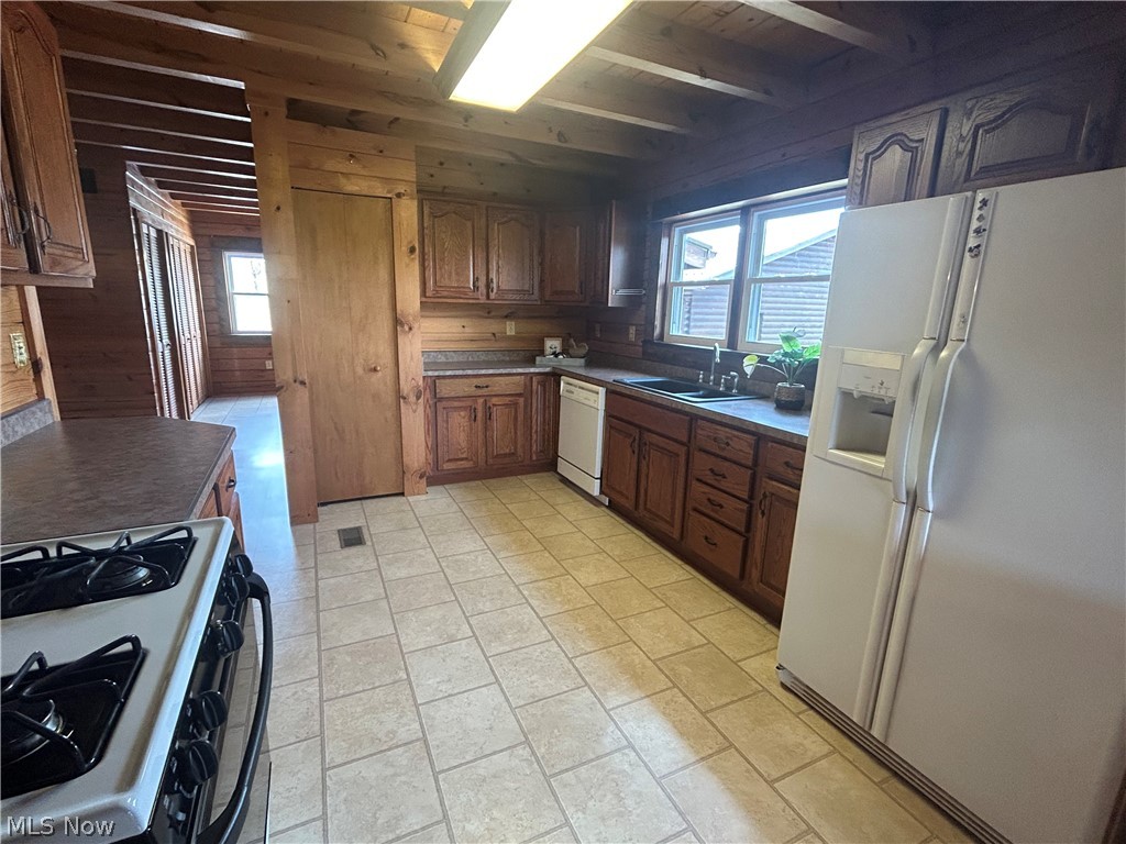 49851 White Feather Lane Property Photo 19