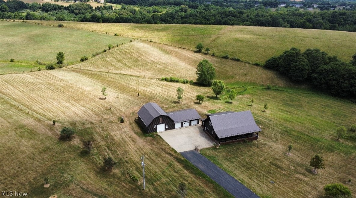 49851 White Feather Lane Property Photo 45