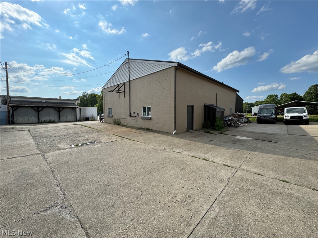 8610 State Route 339 Property Photo 2