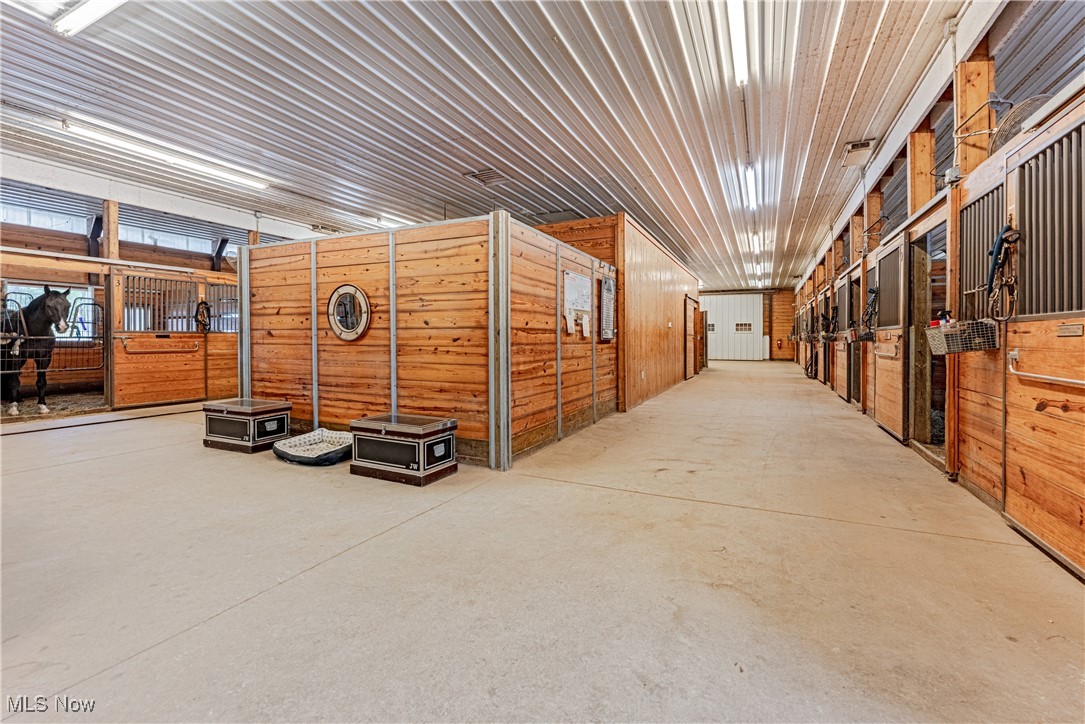 13829 County Line Road Property Photo 12