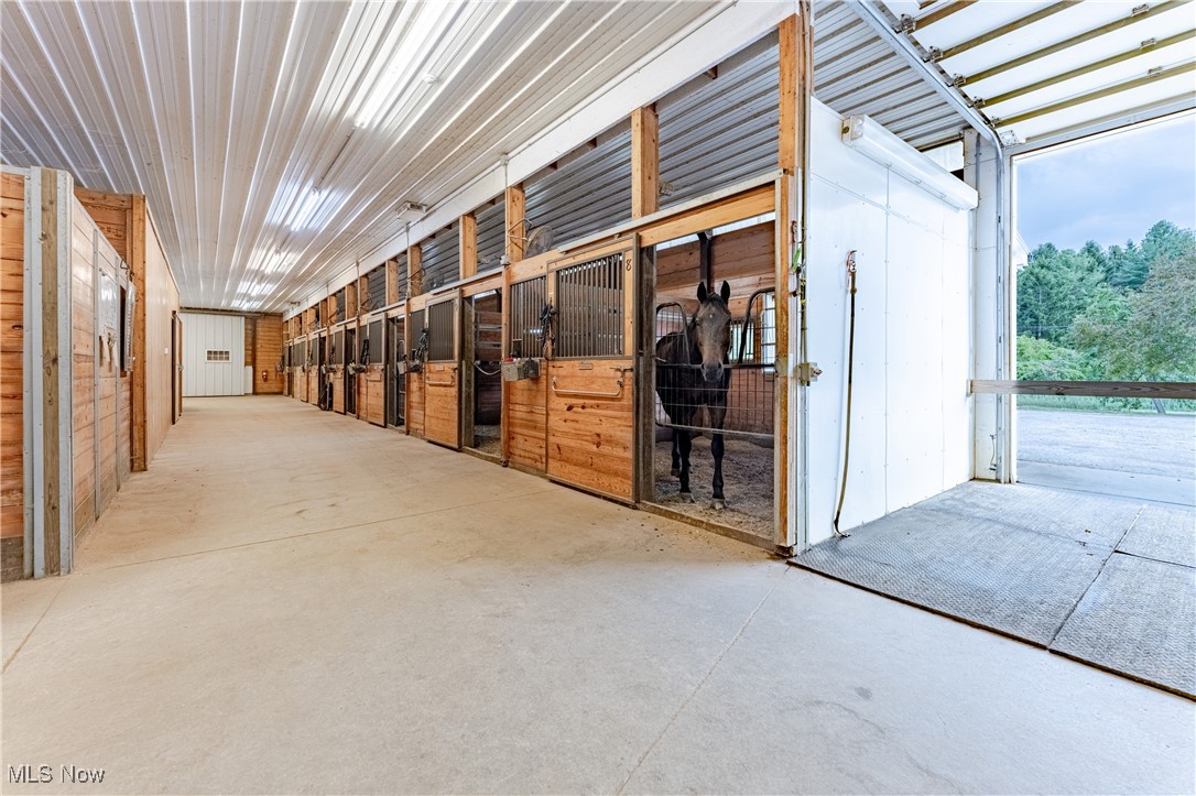 13829 County Line Road Property Photo 16