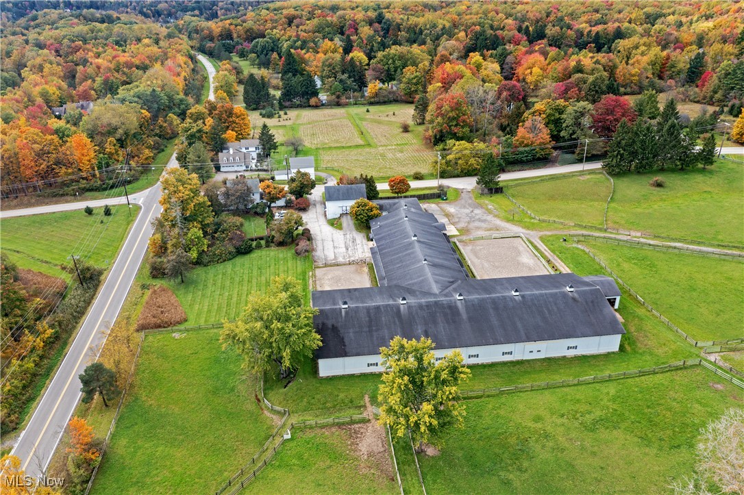 13829 County Line Road Property Photo 32