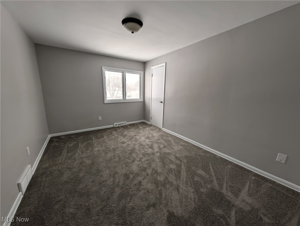 985 Rose Boulevard Property Photo 14