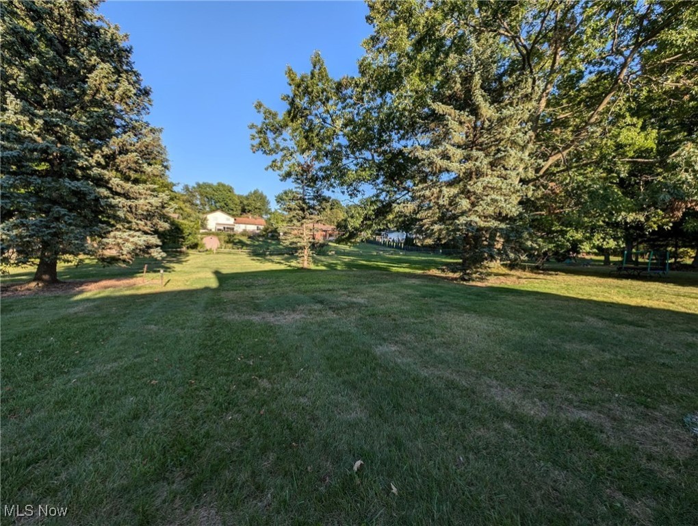 985 Rose Boulevard Property Photo 20