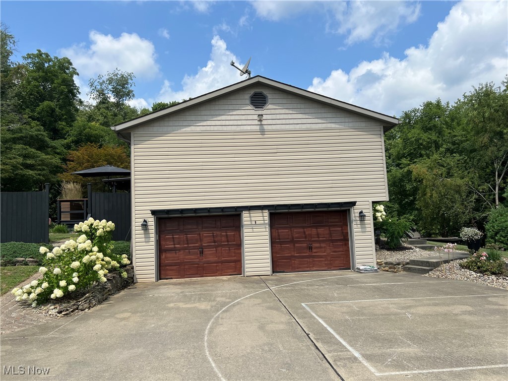 66201 Read Road Property Photo 6