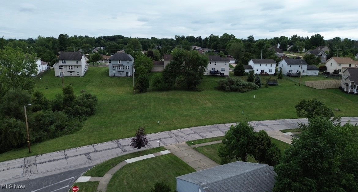 25644 Buckthorn Road Property Photo 2