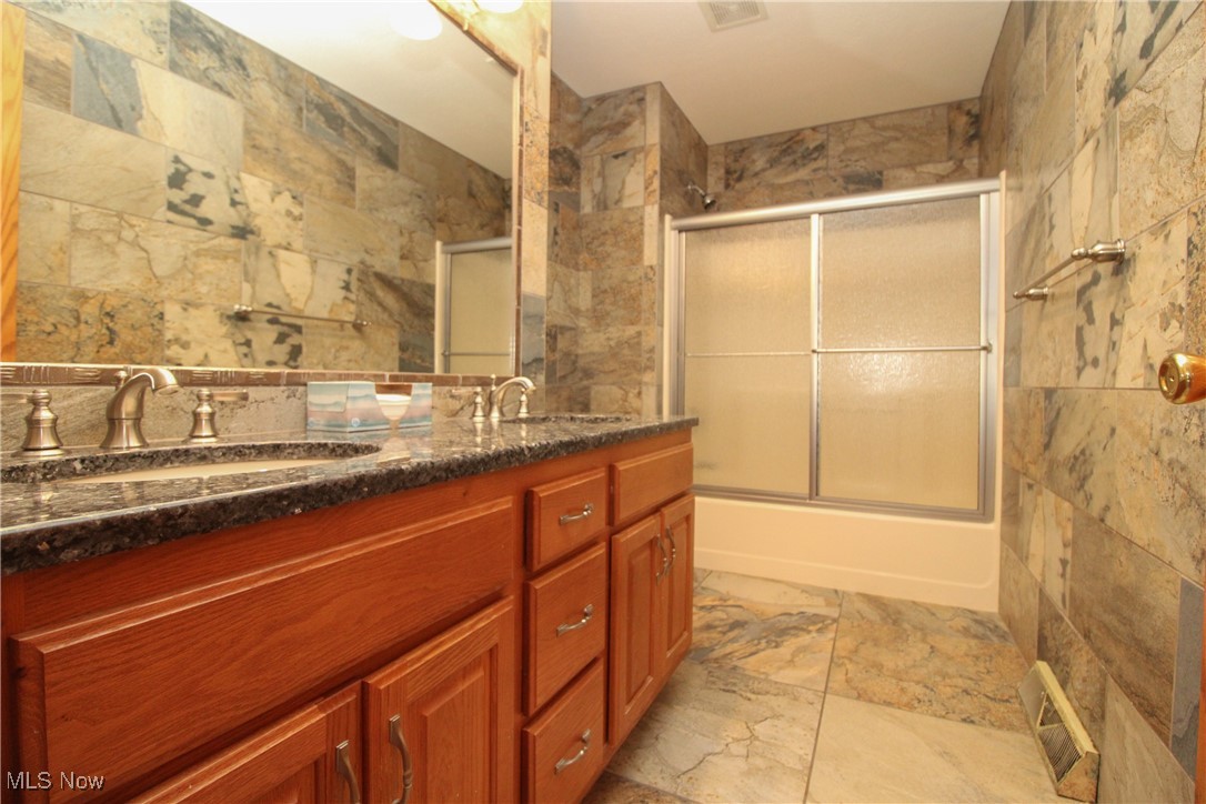 6695 Clingan Road 1 Property Photo 10