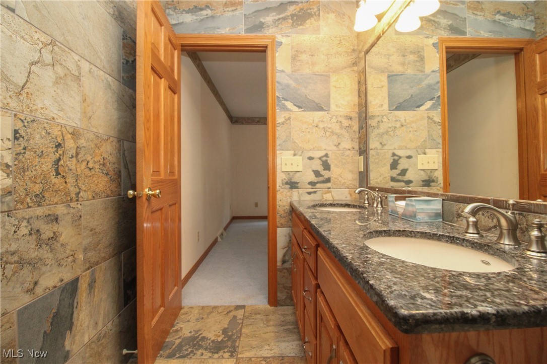6695 Clingan Road 1 Property Photo 13
