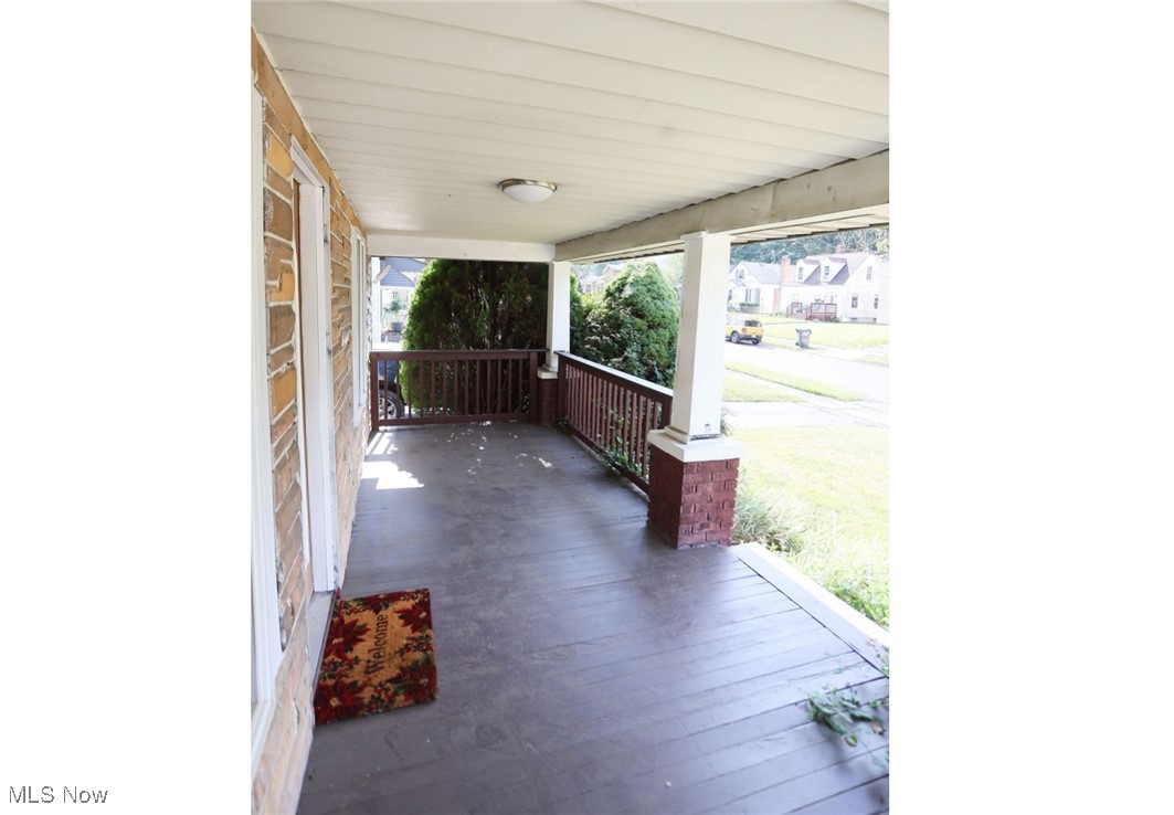 138 Clifton Drive Property Photo 3