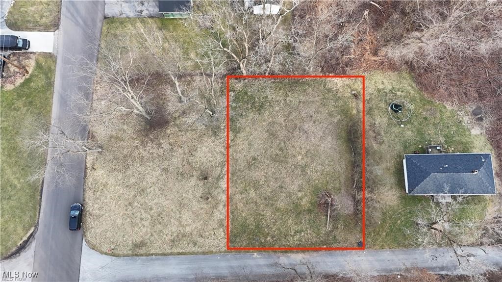 1229 Pickford Avenue Property Photo 1