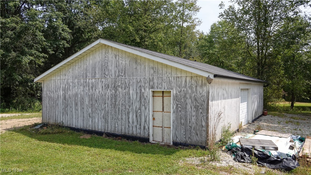 10792 Bloom Road Property Photo 5