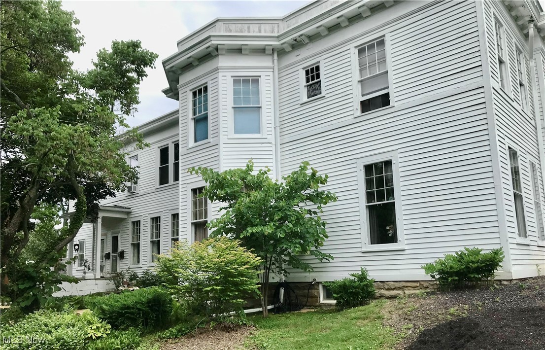 144 Forest Street Property Photo 2