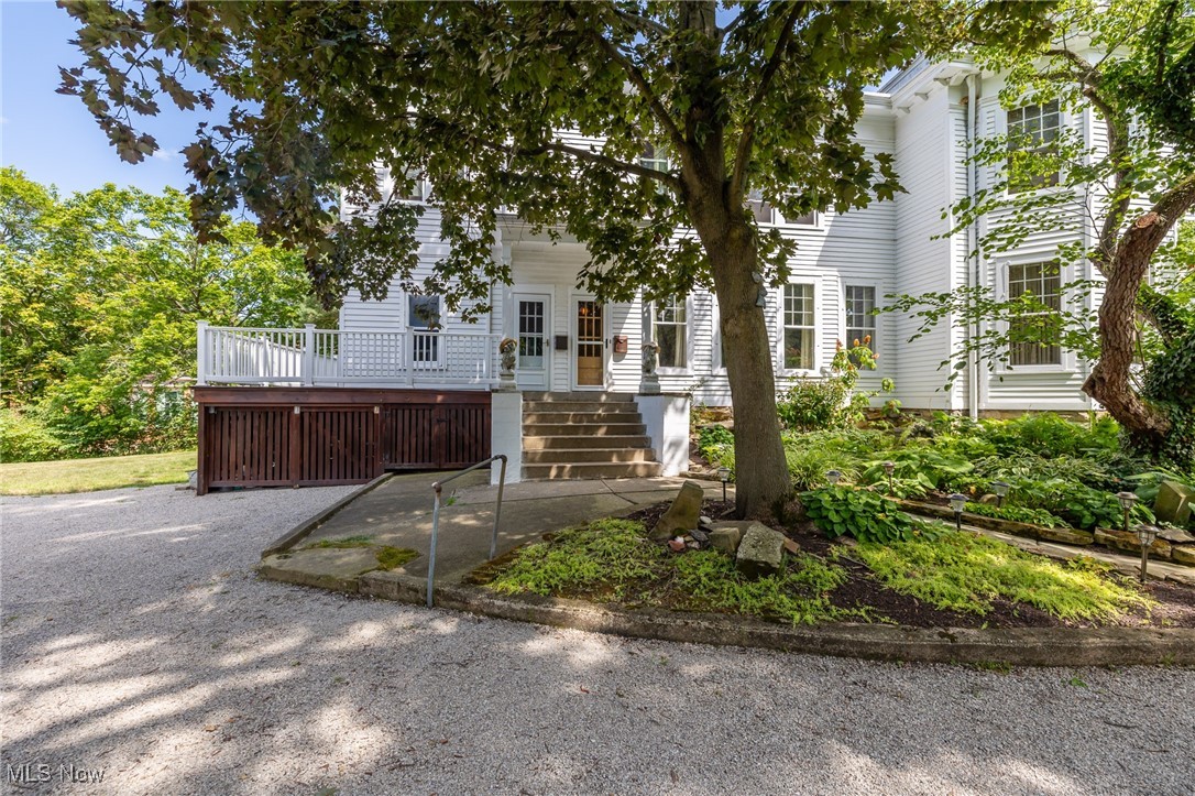144 Forest Street Property Photo 4