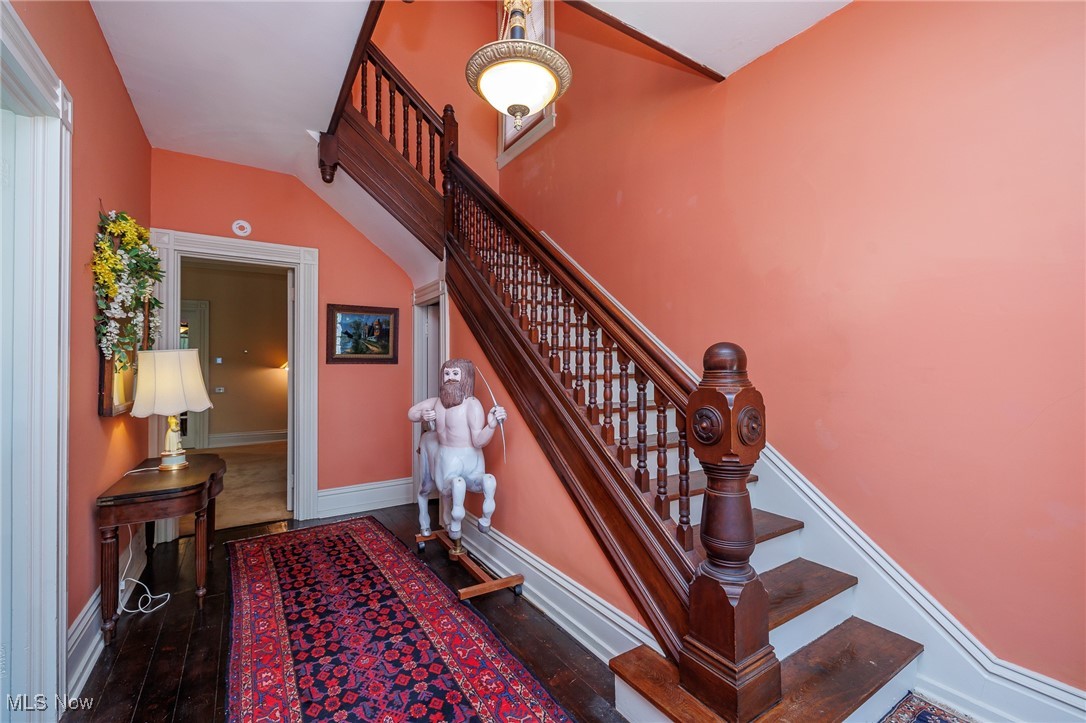 144 Forest Street Property Photo 6