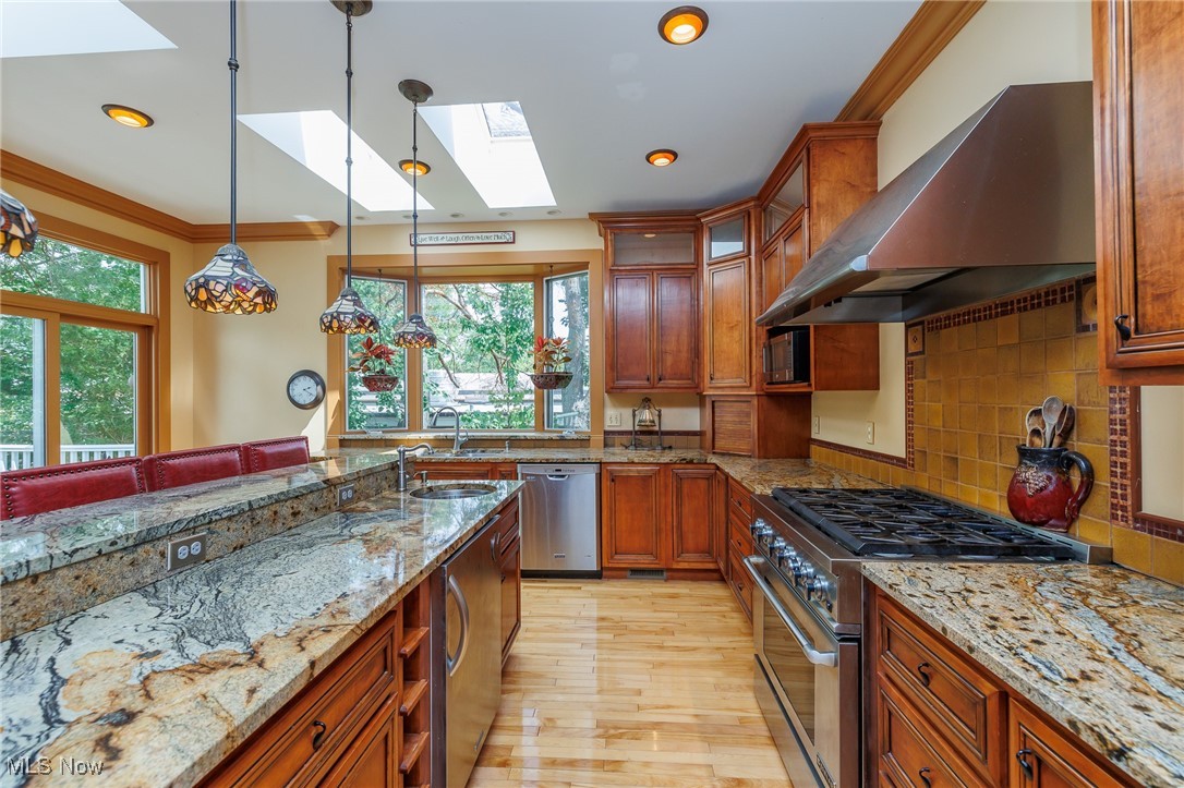 144 Forest Street Property Photo 11